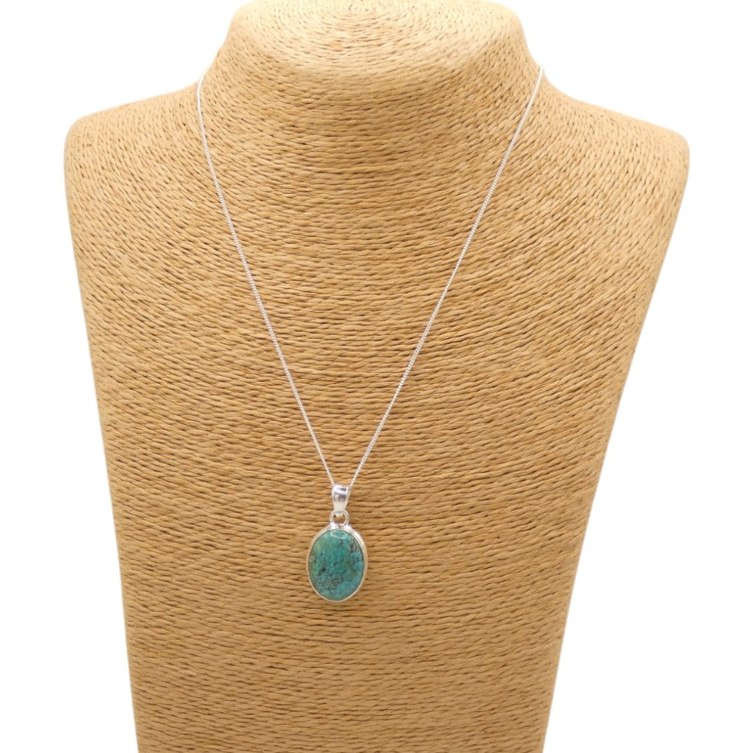 Sterling Silver Turquoise Oval Necklace