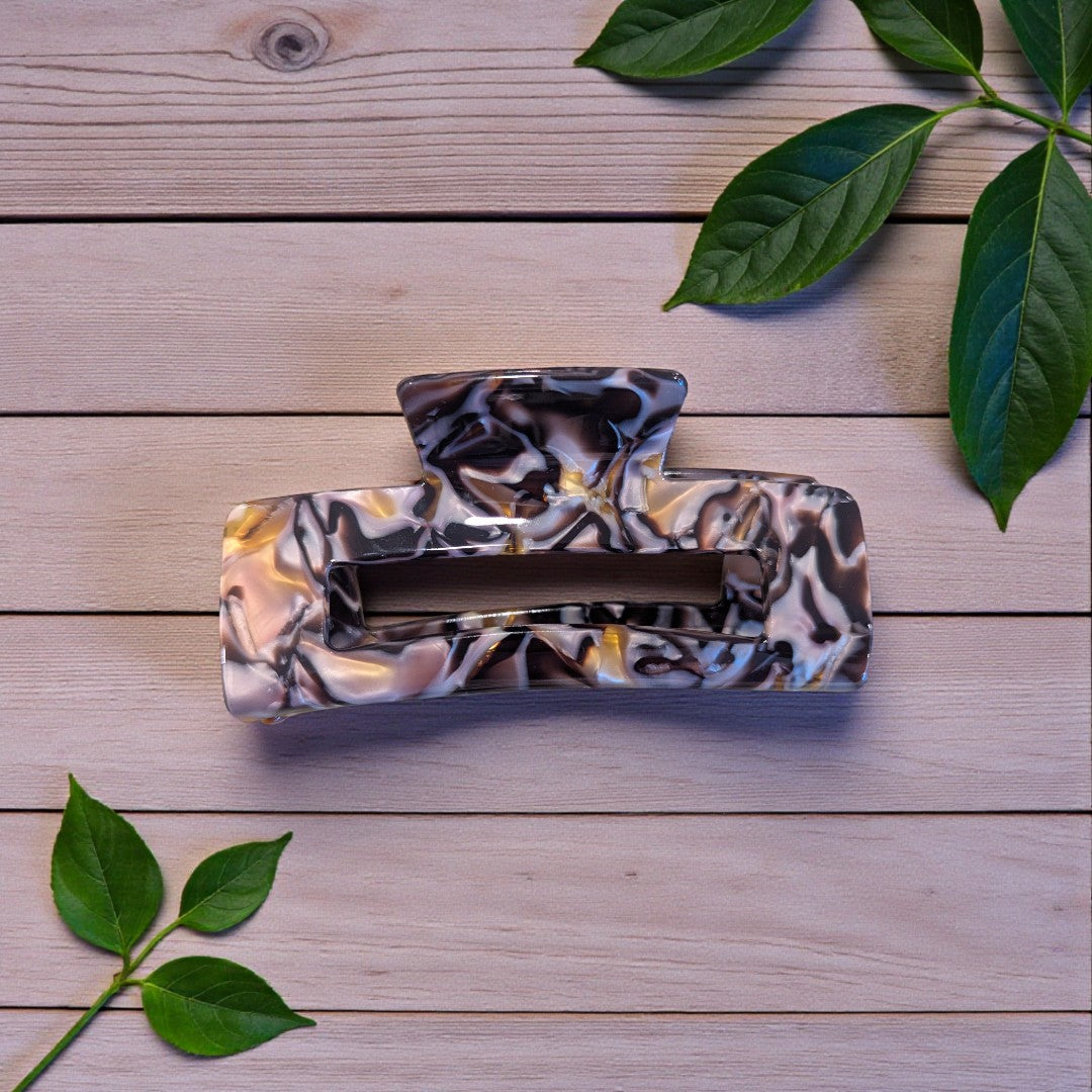 10.5cm black, brown and beige claw clip