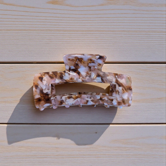 10.5cm beige and tan claw clip