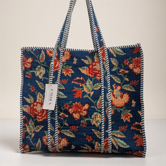 A NAVY COTTON TOTE BAG IN BLOCK PRINT